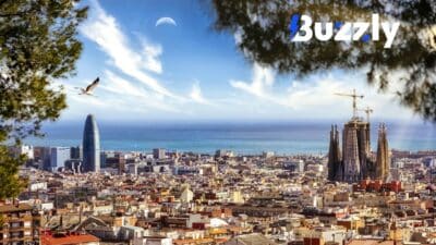 Barcelone est la destination idéale pour les étudiants qui veulent voyager, amis qui n'ont pas un gros budget.