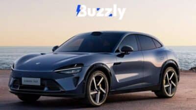 Le dernier SUV de Xiaomi veut faire de l'ombre aux voitures de Tesla.