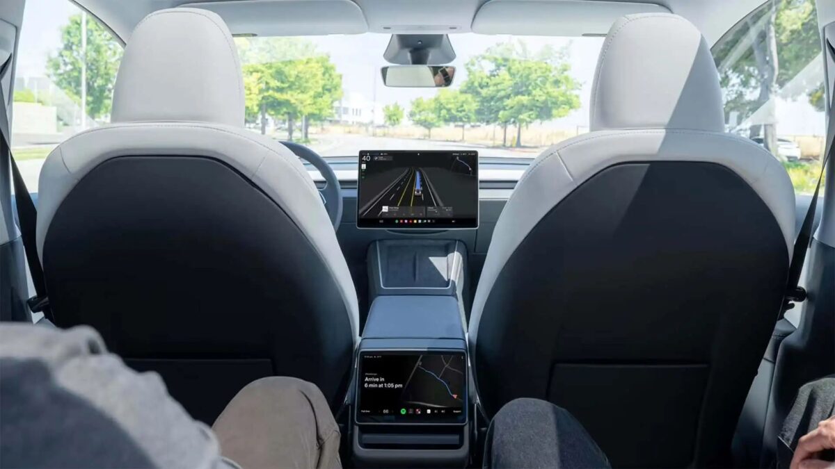 Certains robotaxis s'arrêtent brusquement sans raison apparente.