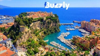 Plusieurs acteurs majeurs du tourisme mondial se sont réunis à Monaco pour signer un pacte permettant de préserver les océans.